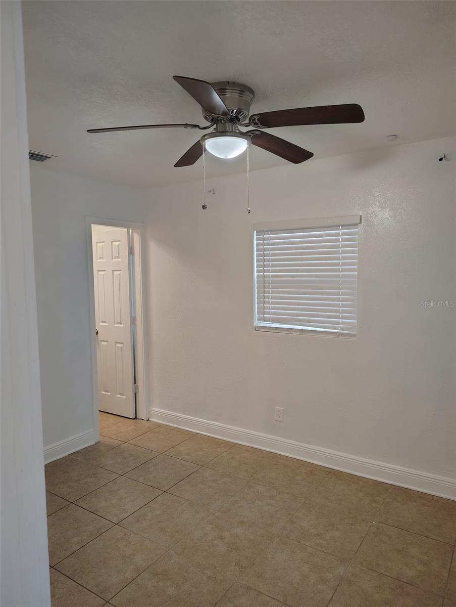6913 Blossom Ave Property Photo 10