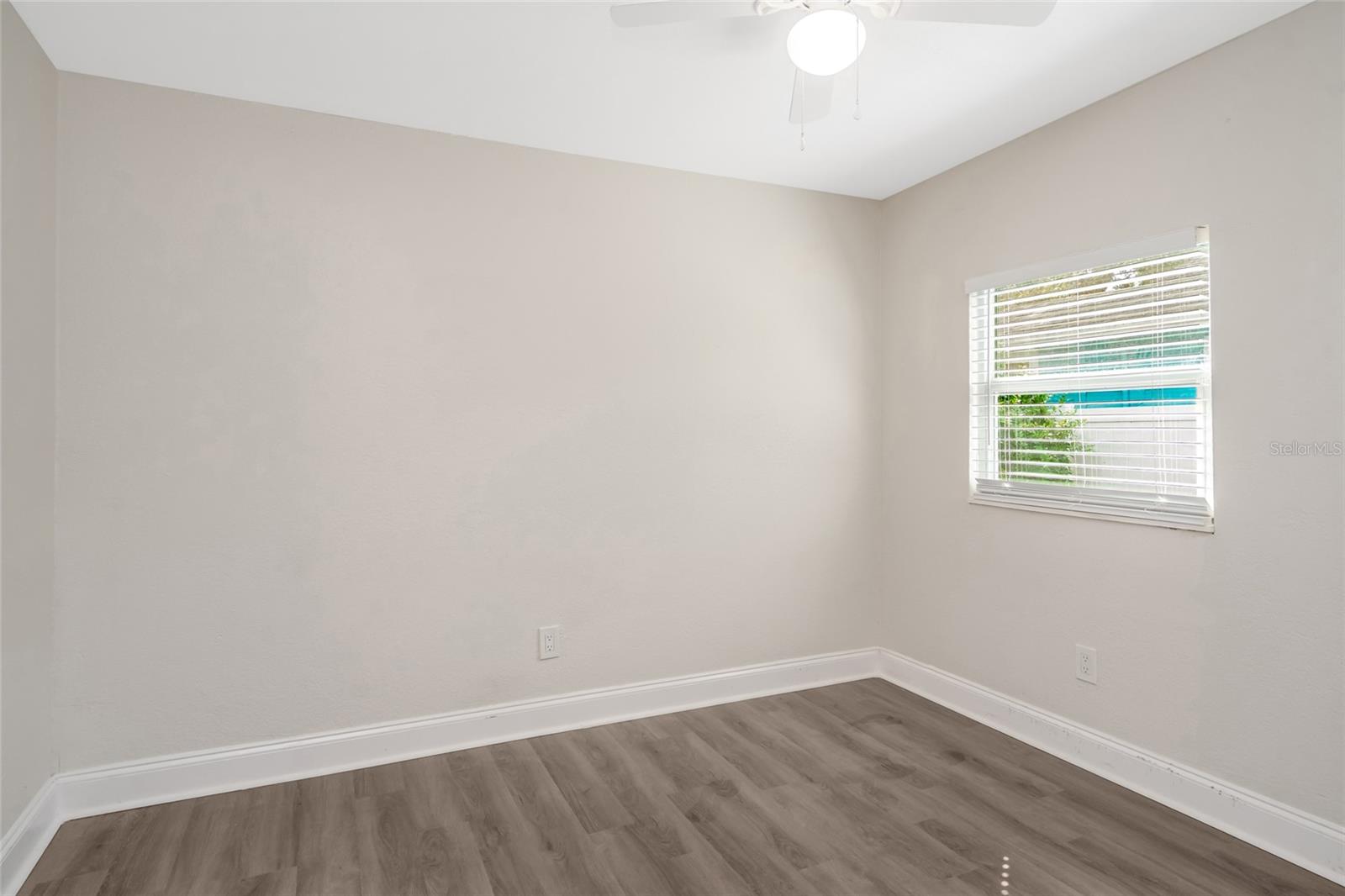 1703 E New Orleans Ave Property Photo 15