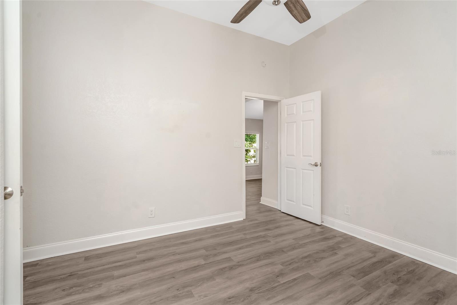 1703 E New Orleans Ave Property Photo 28