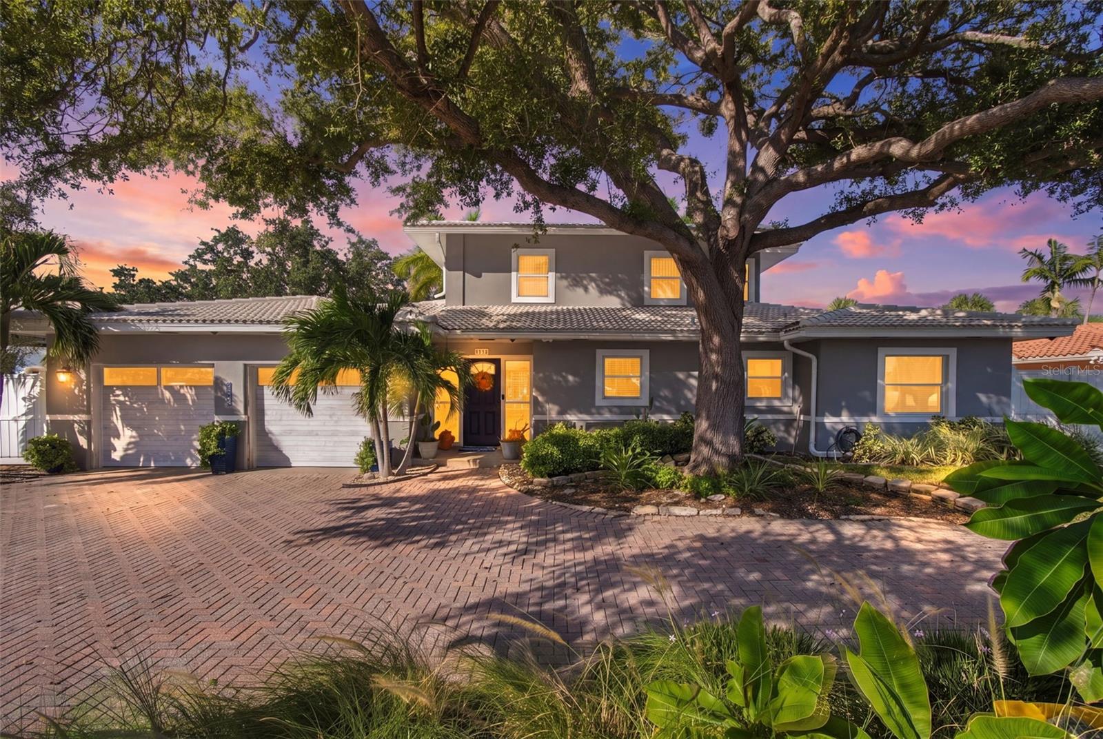 5411 ALOHA DR Property Photo 1