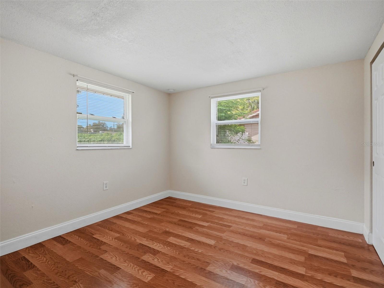 7908 Butler Ave Property Photo 19