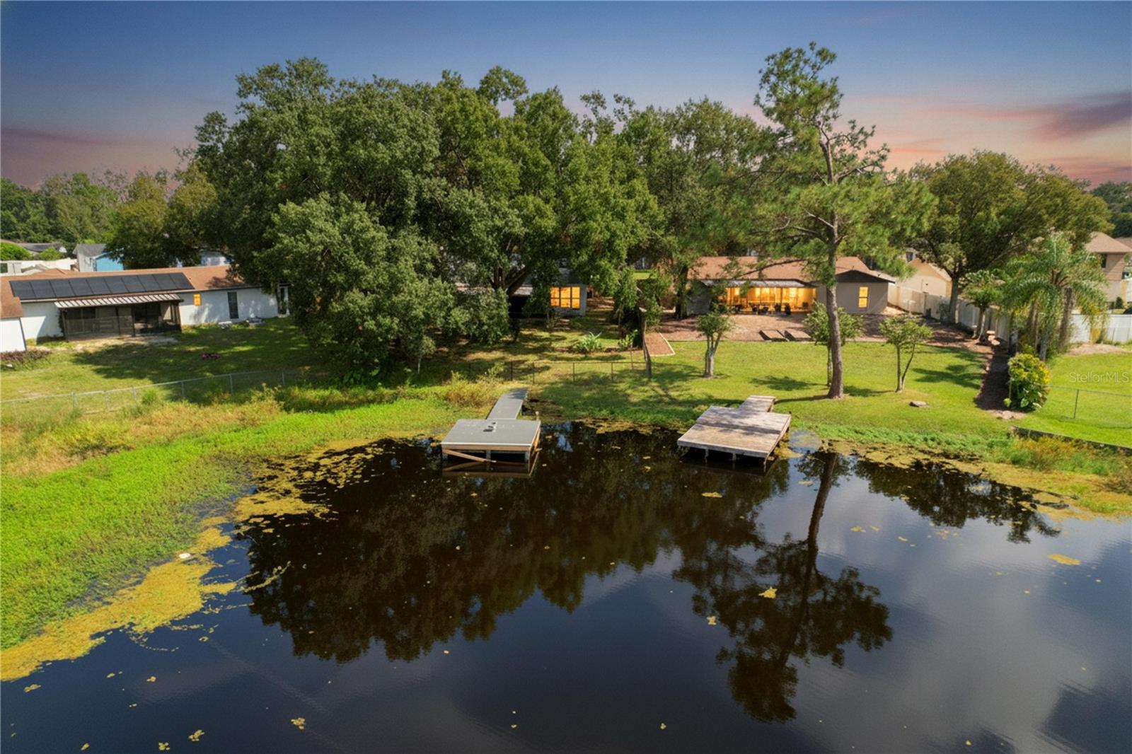 1413 Windjammer Loop Property Photo 3