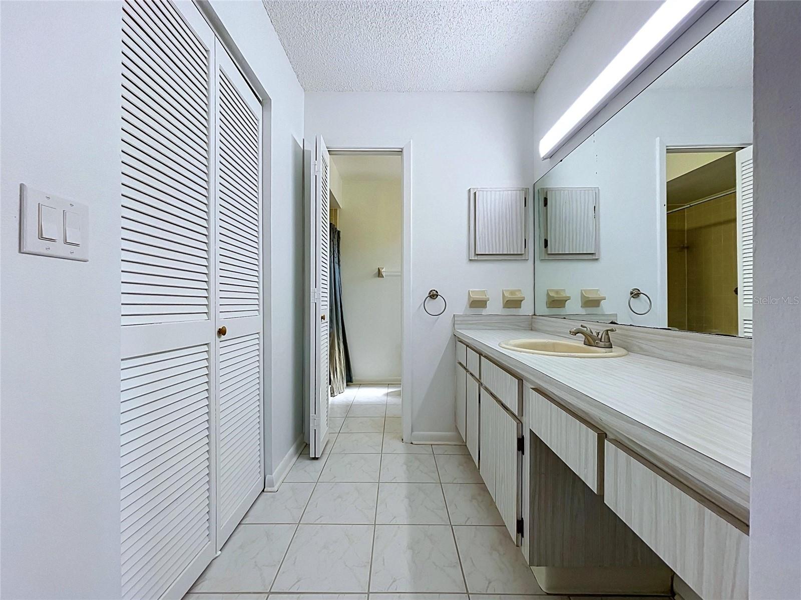 1413 Windjammer Loop Property Photo 42