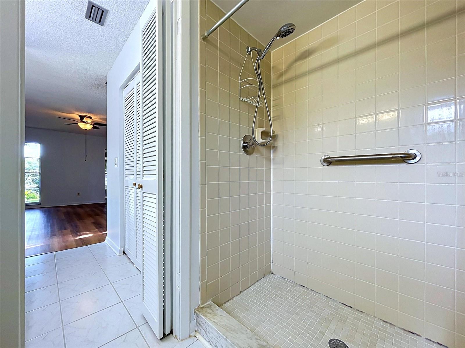 1413 Windjammer Loop Property Photo 46