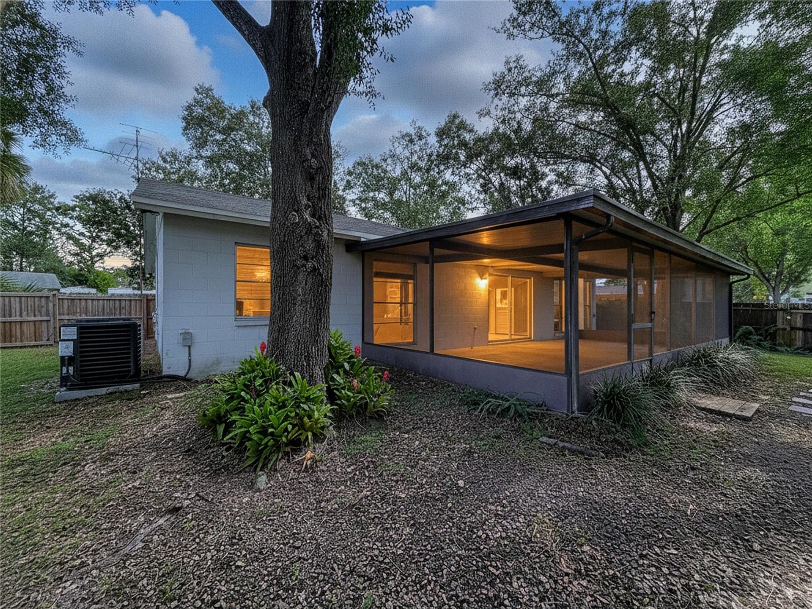 1413 Windjammer Loop Property Photo 55
