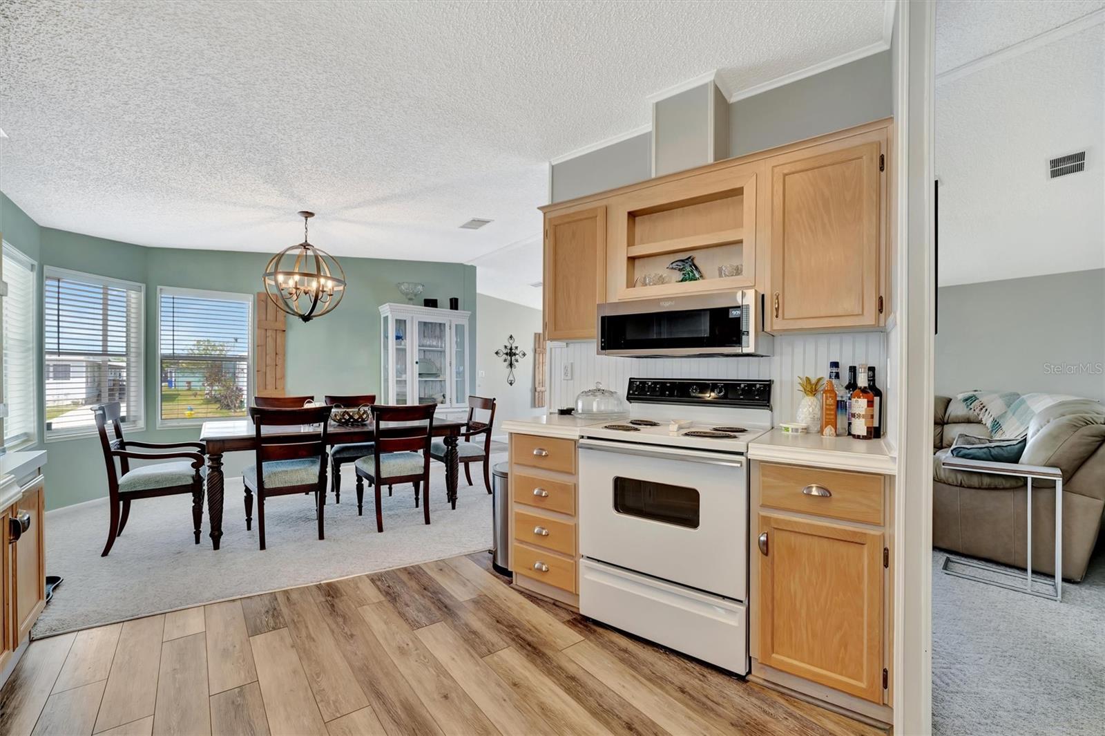 119 E Saint Johns Way Property Photo 25