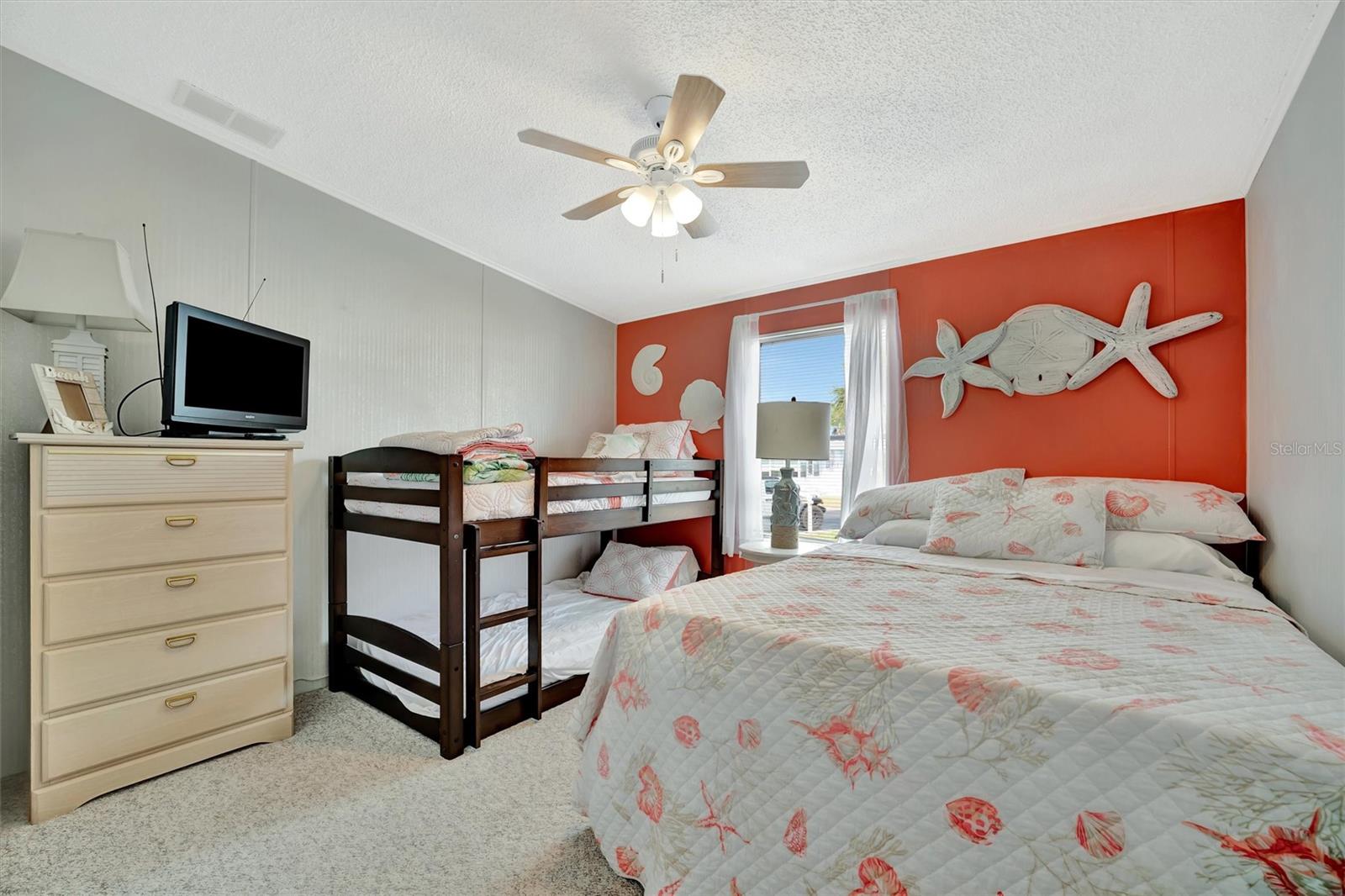 119 E Saint Johns Way Property Photo 29