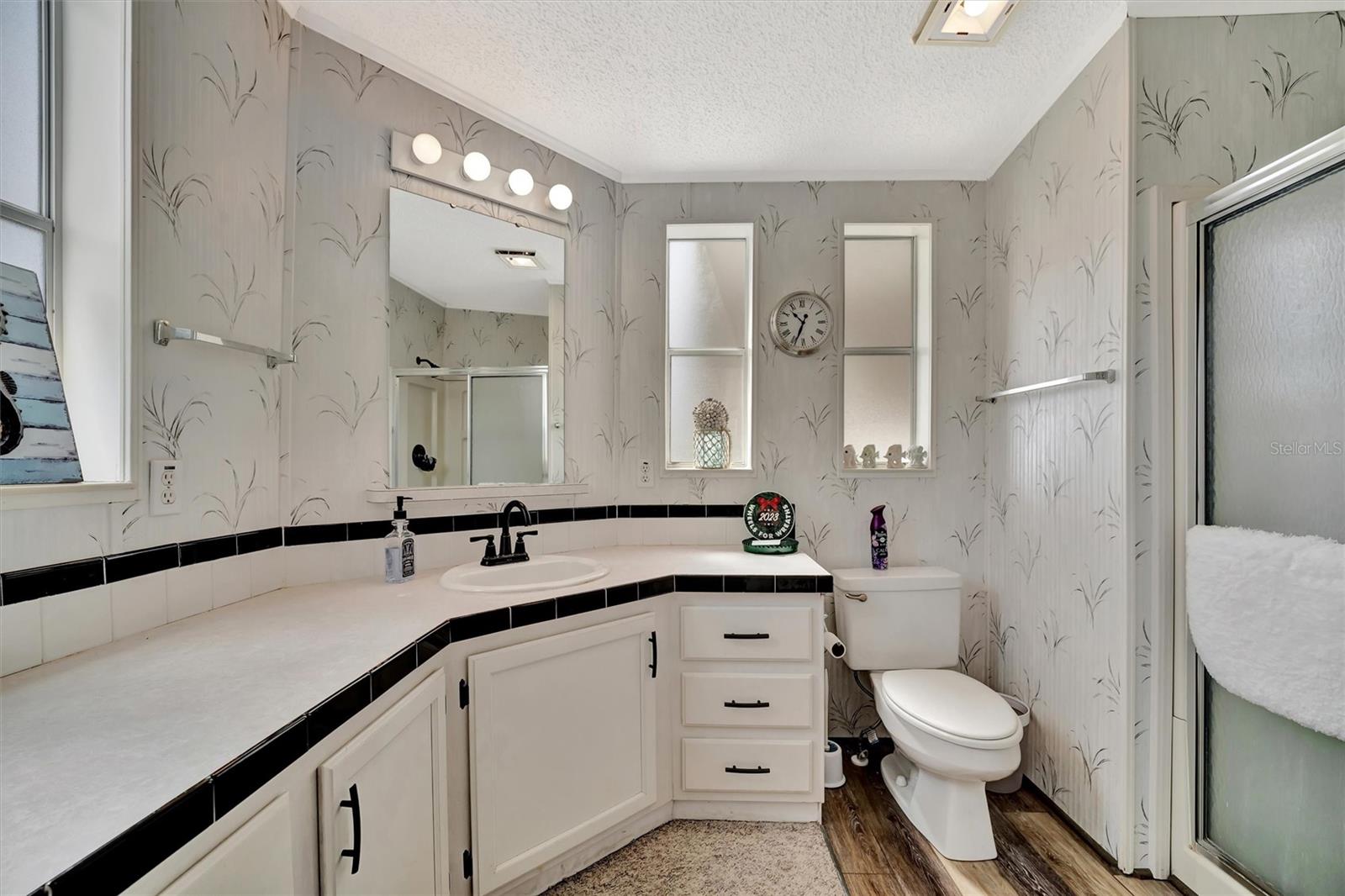 119 E Saint Johns Way Property Photo 34