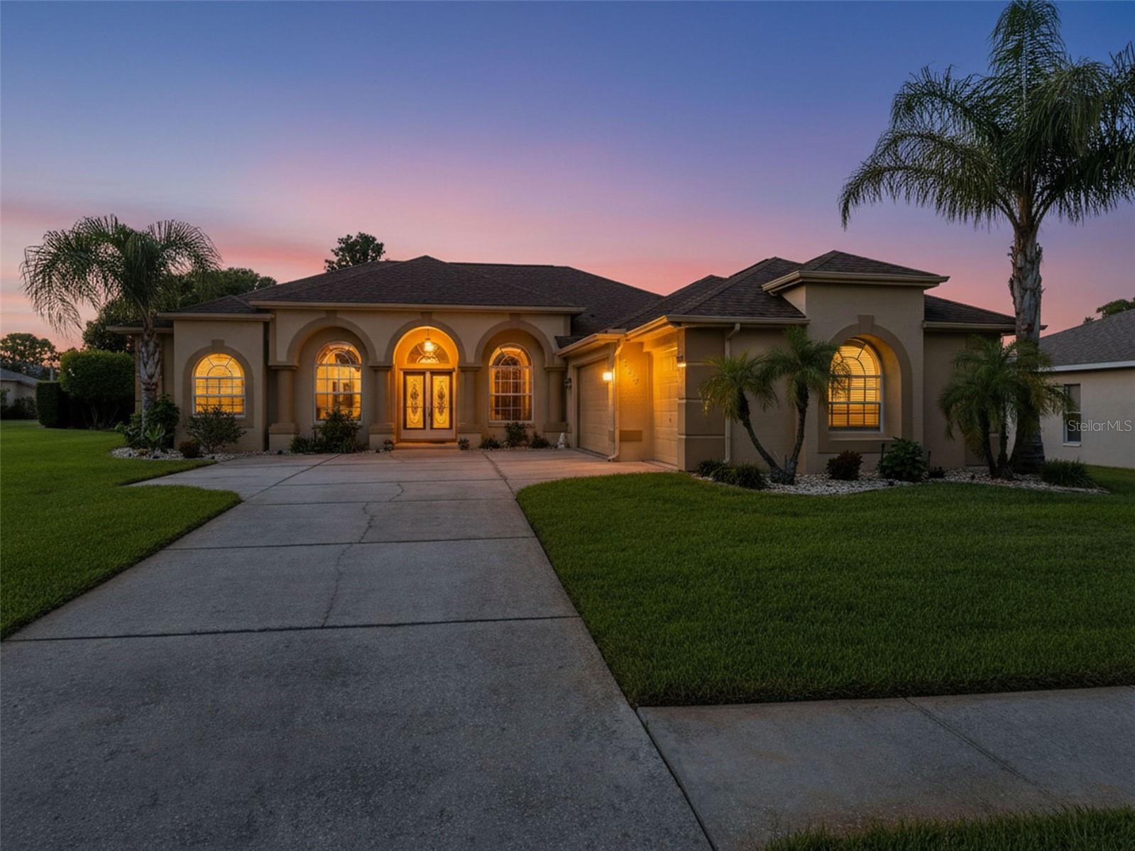 3542 Conifer Loop Property Photo 1