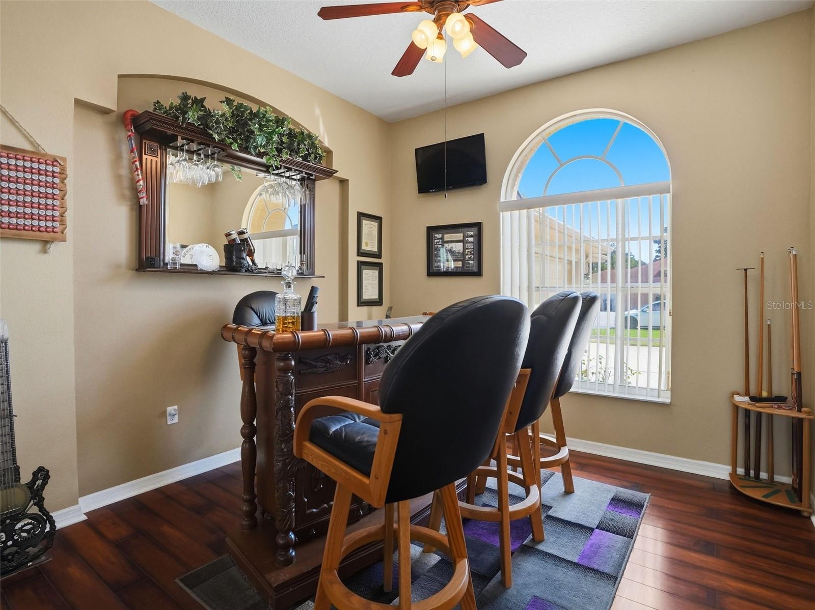 3542 Conifer Loop Property Photo 18