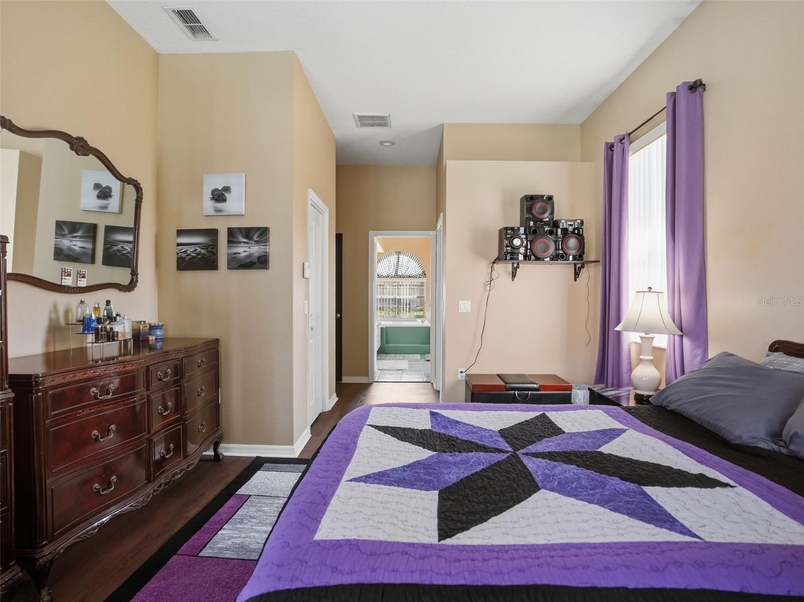 3542 Conifer Loop Property Photo 28