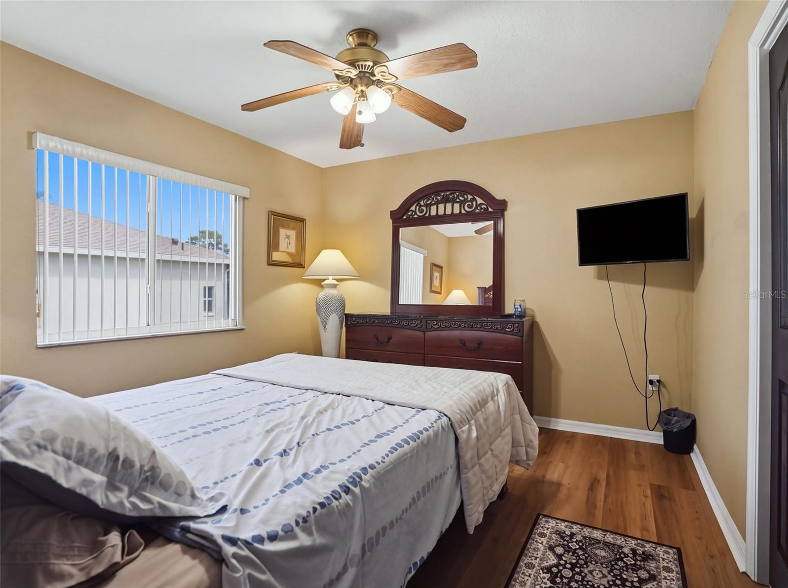 3542 Conifer Loop Property Photo 32