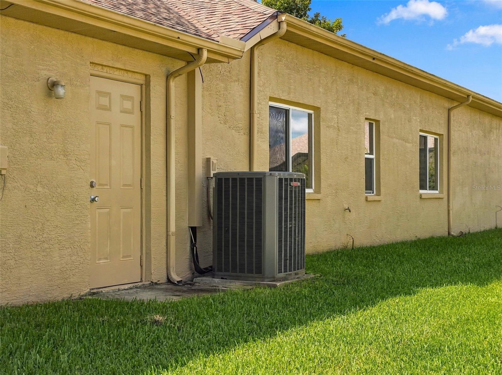 3542 Conifer Loop Property Photo 48