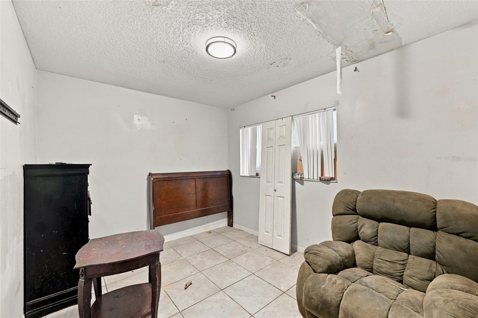 5906 Watson Rd Property Photo 23