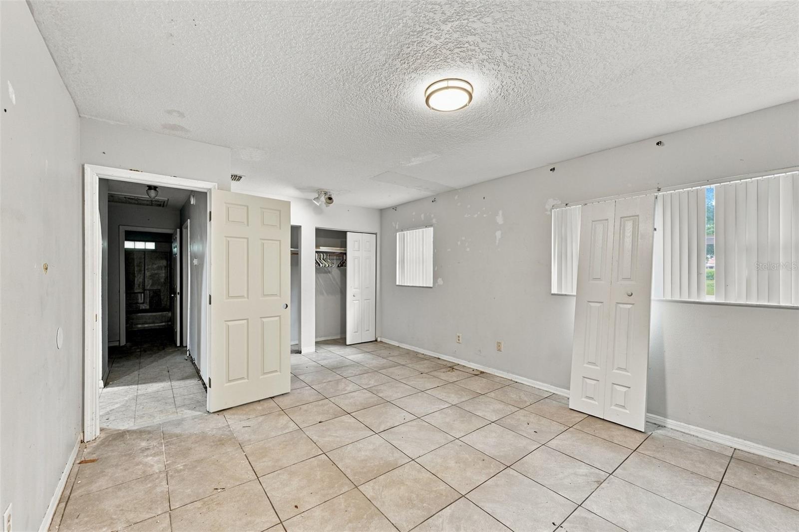 5906 Watson Rd Property Photo 27