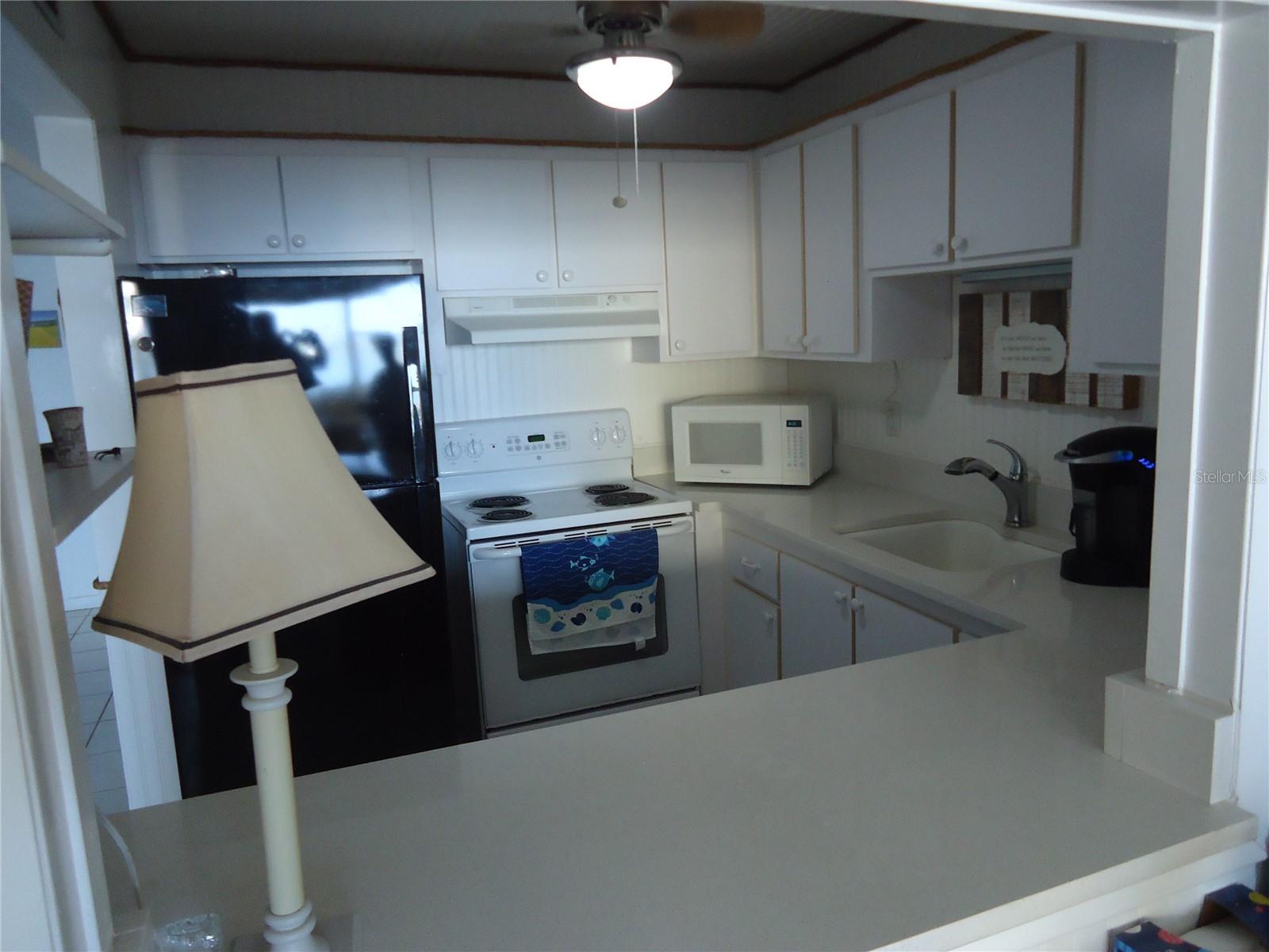4550 Cove Cir #605 Property Photo 3