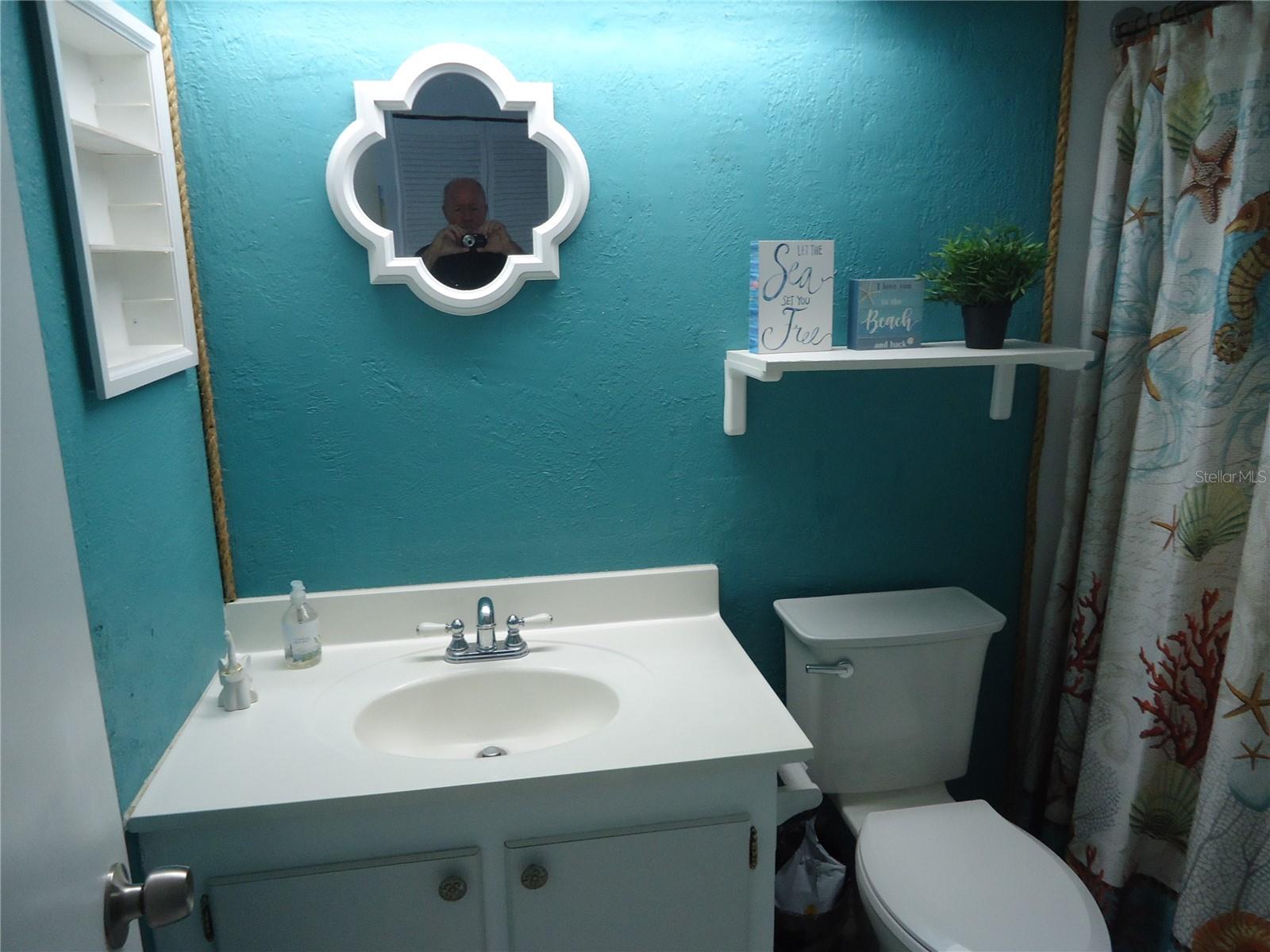 4550 Cove Cir #605 Property Photo 5