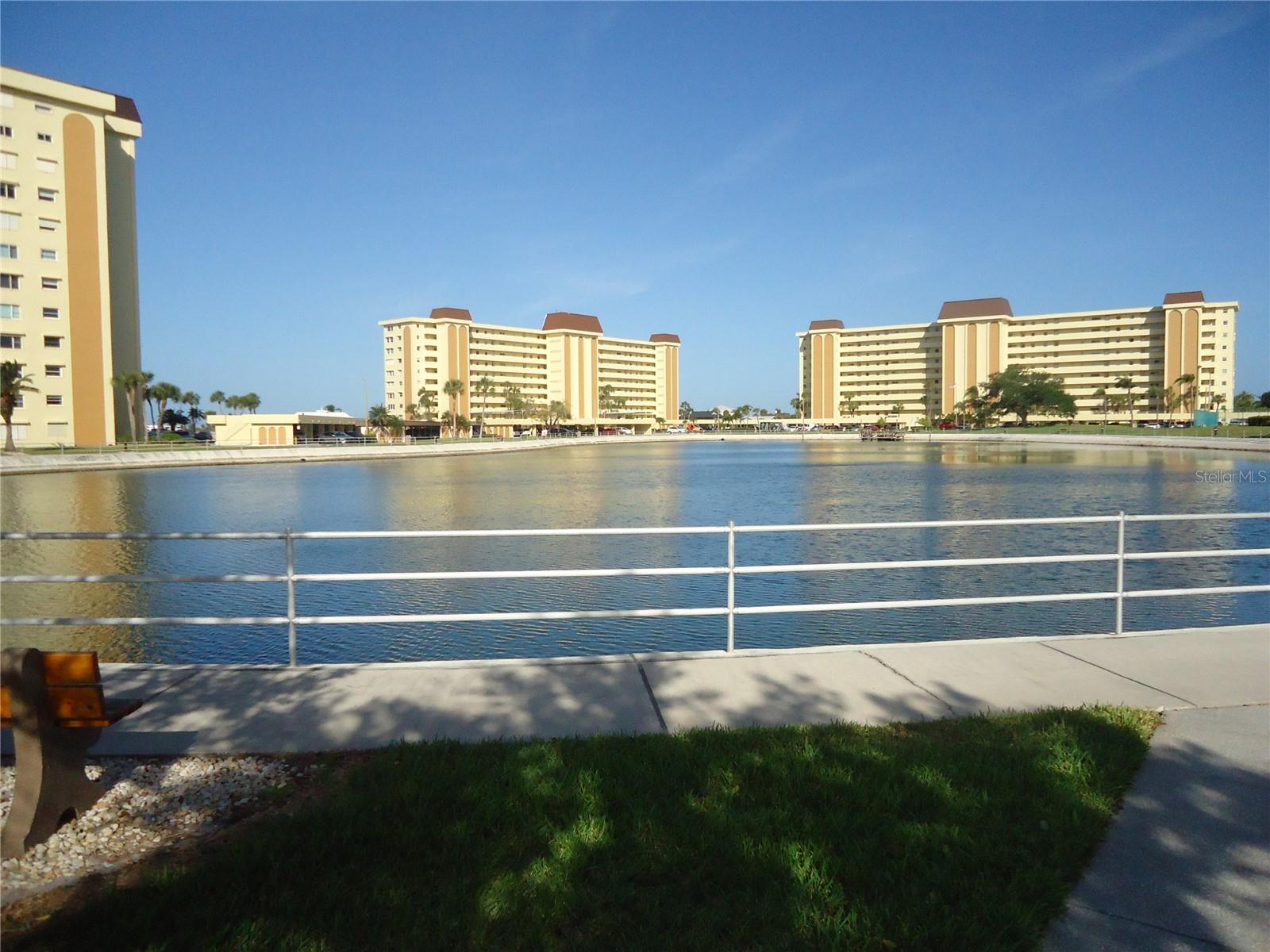 4550 Cove Cir #605 Property Photo 13