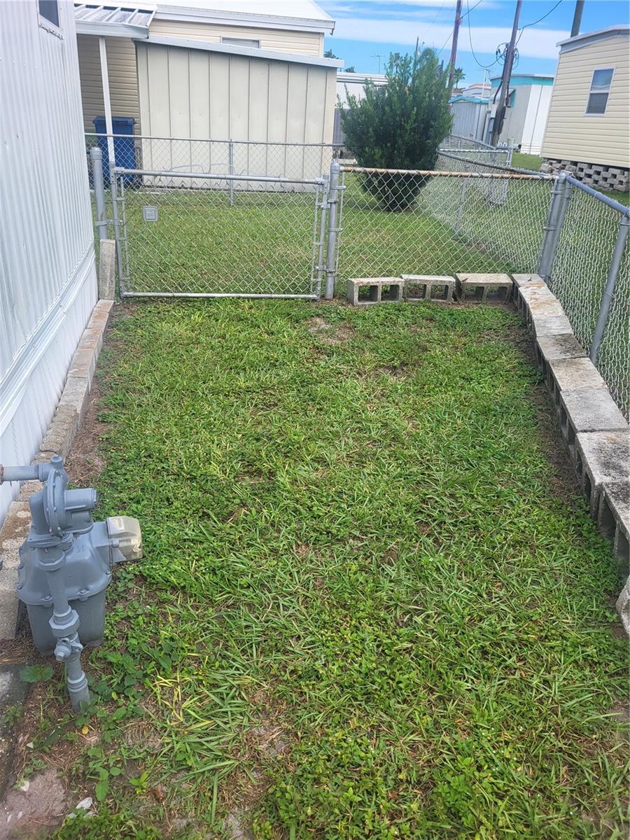 6580 Seminole Blvd #519 Property Photo 17