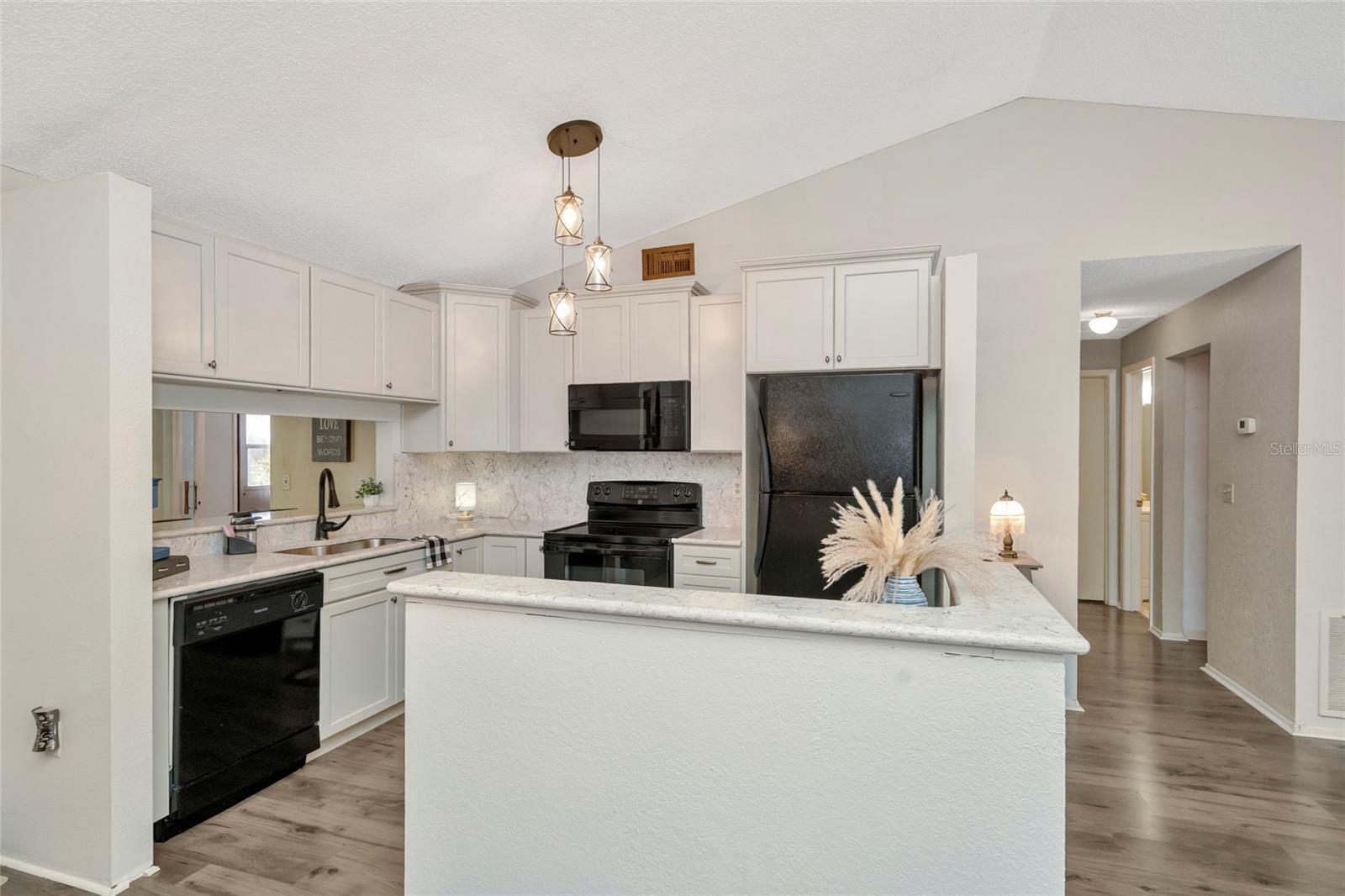 7508 Como Dr Property Photo 12