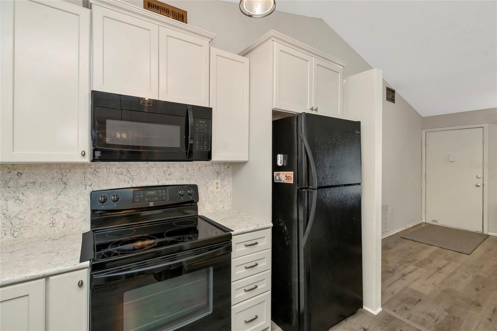 7508 Como Dr Property Photo 14