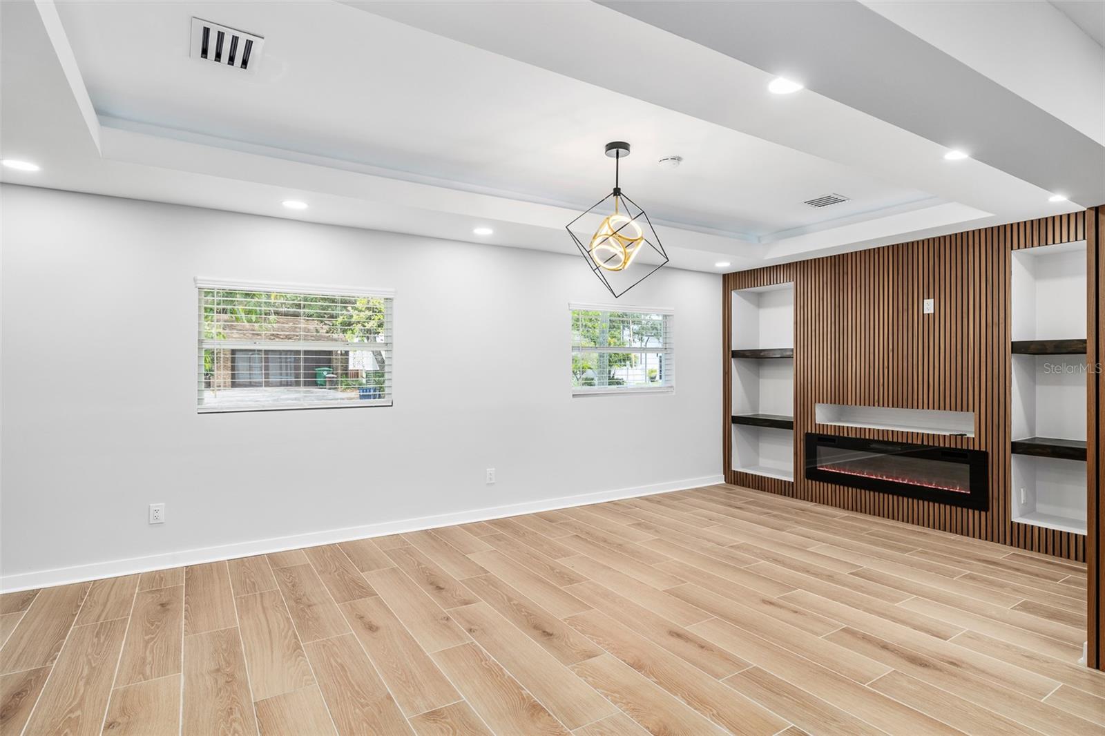 2306 S San Jose Cir Property Photo 15