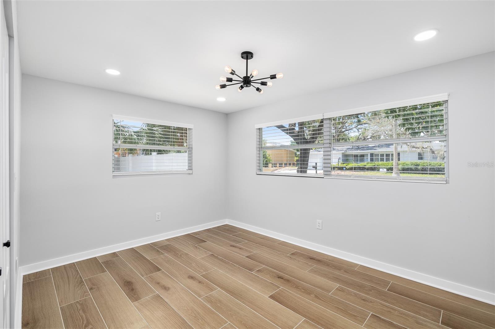 2306 S San Jose Cir Property Photo 26