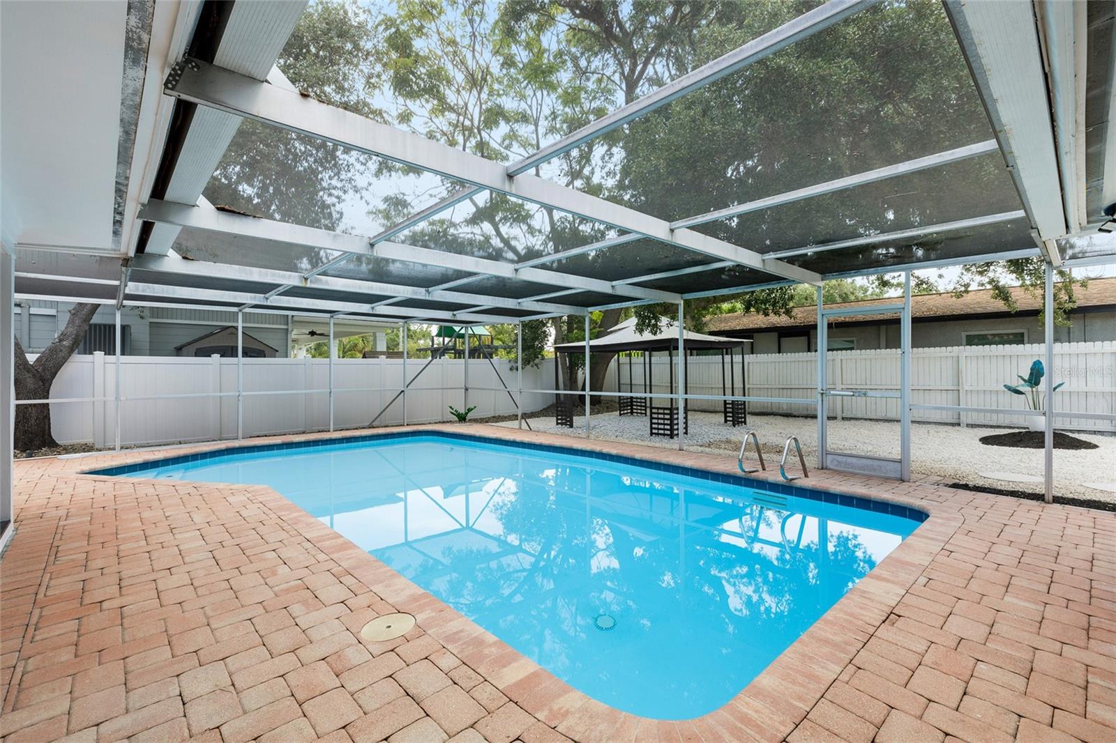 2306 S San Jose Cir Property Photo 40