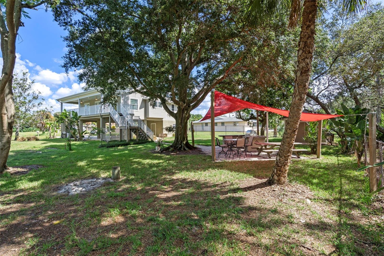 1459 Coburn Dr Property Photo 22