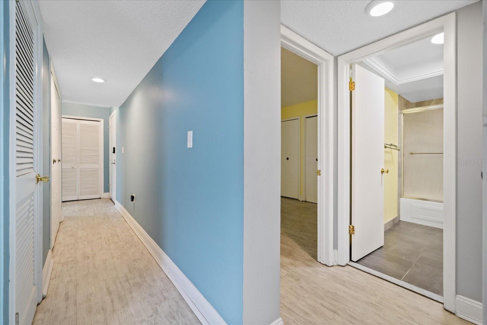 2699 Seville Blvd #105 Property Photo 33