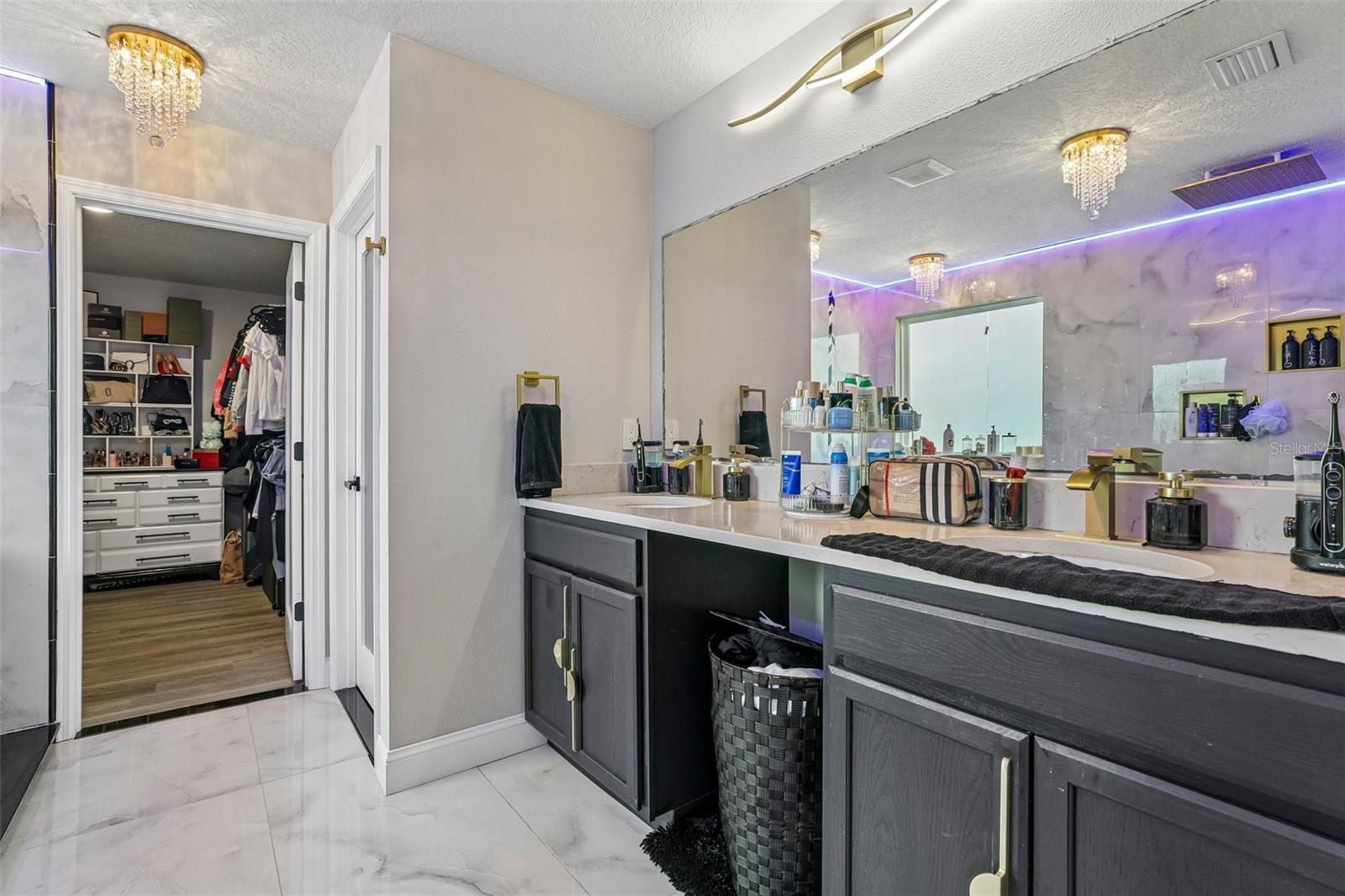 1131 Oak Bluff Dr Property Photo 12
