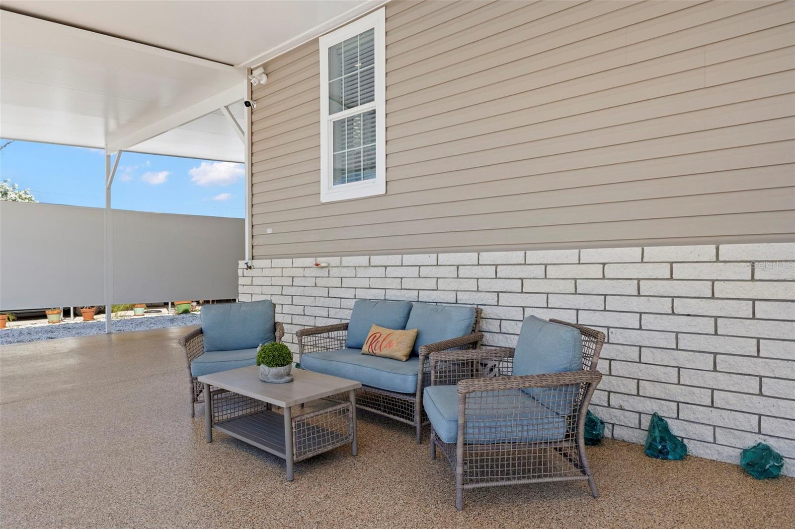7300 Americana Dr Ne #143 Property Photo 36
