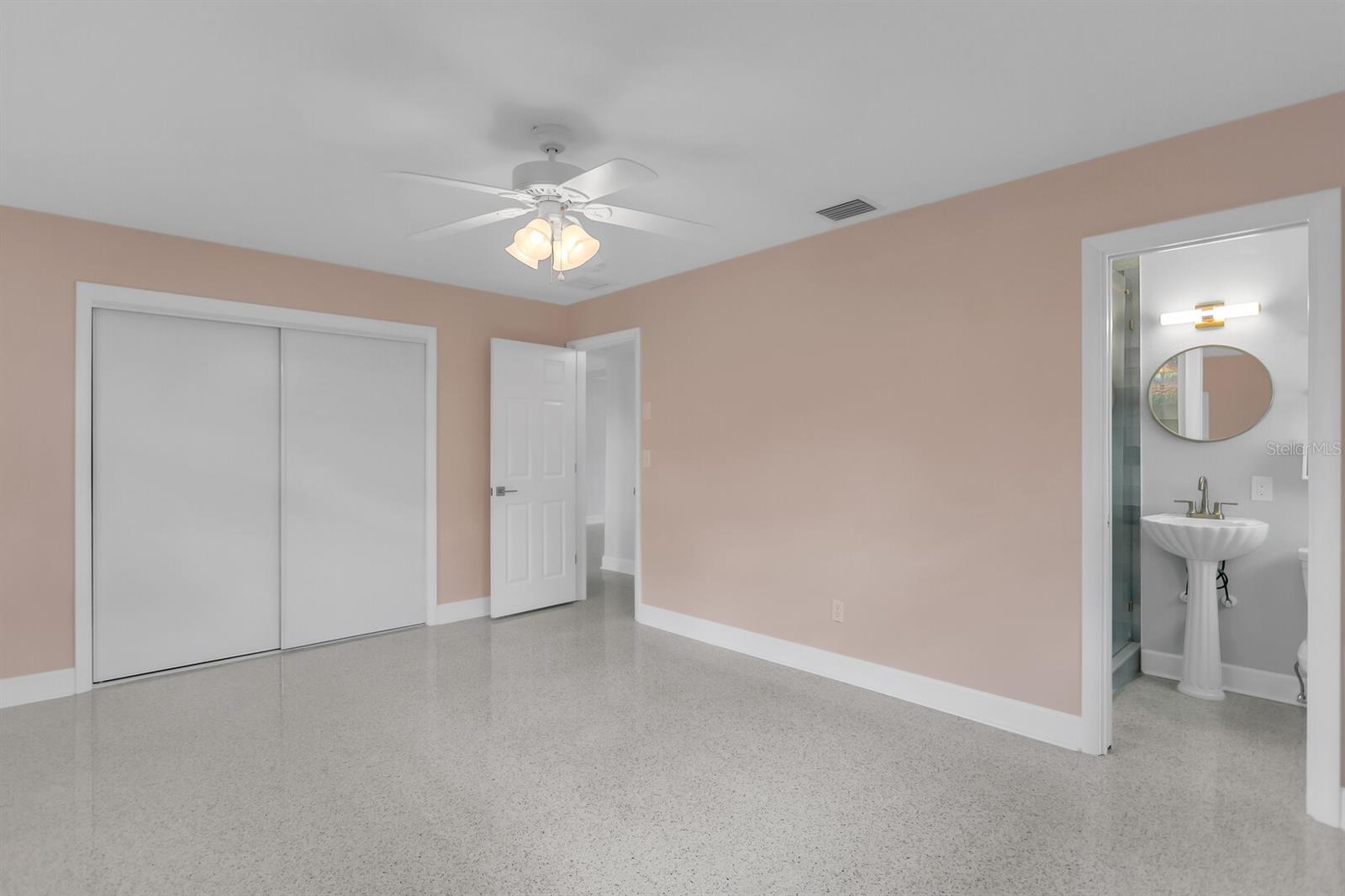 88 New Jersey Dr Property Photo 20