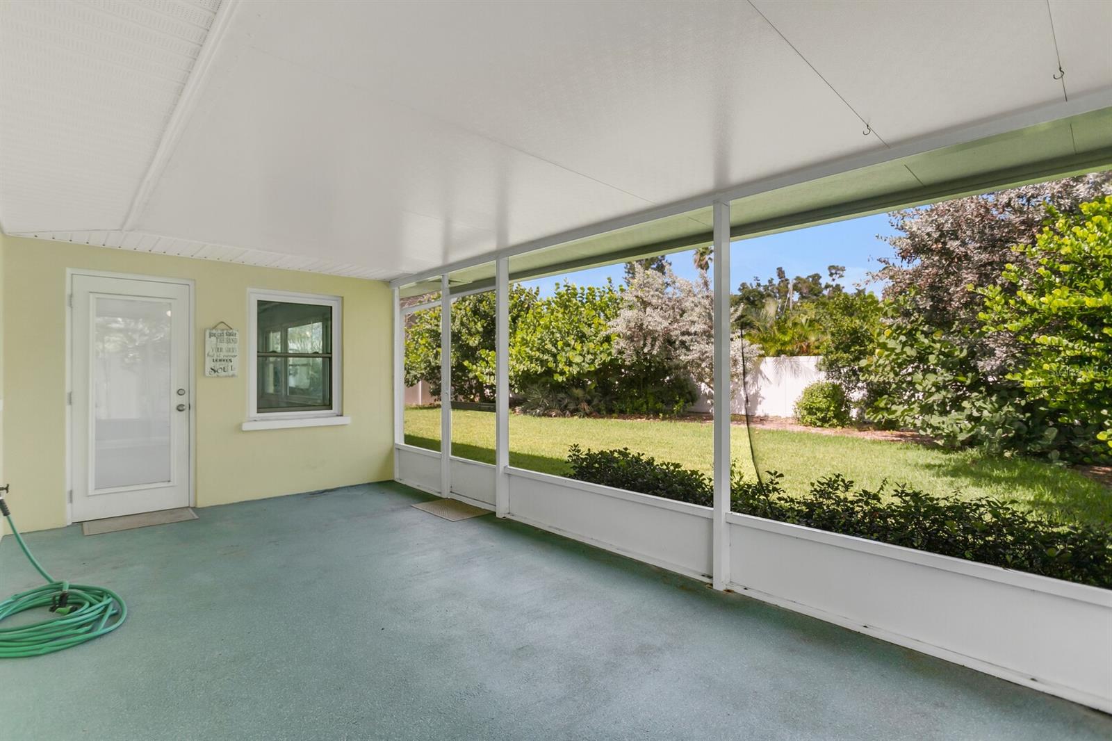 88 New Jersey Dr Property Photo 28