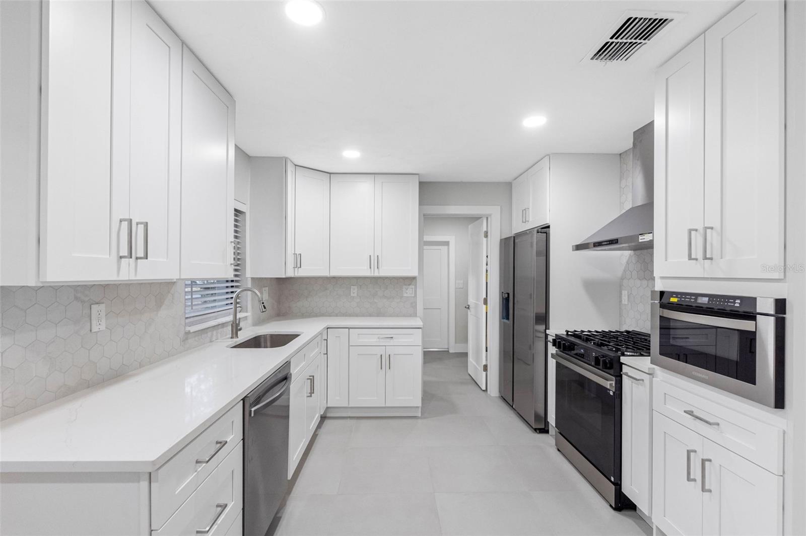 1005 Apache Trl Property Photo 10