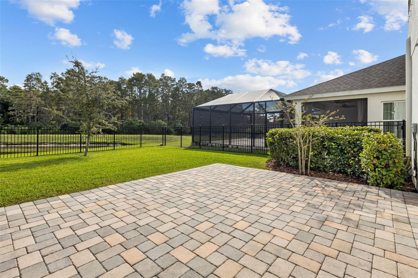 18087 Ramble On Way Property Photo 27