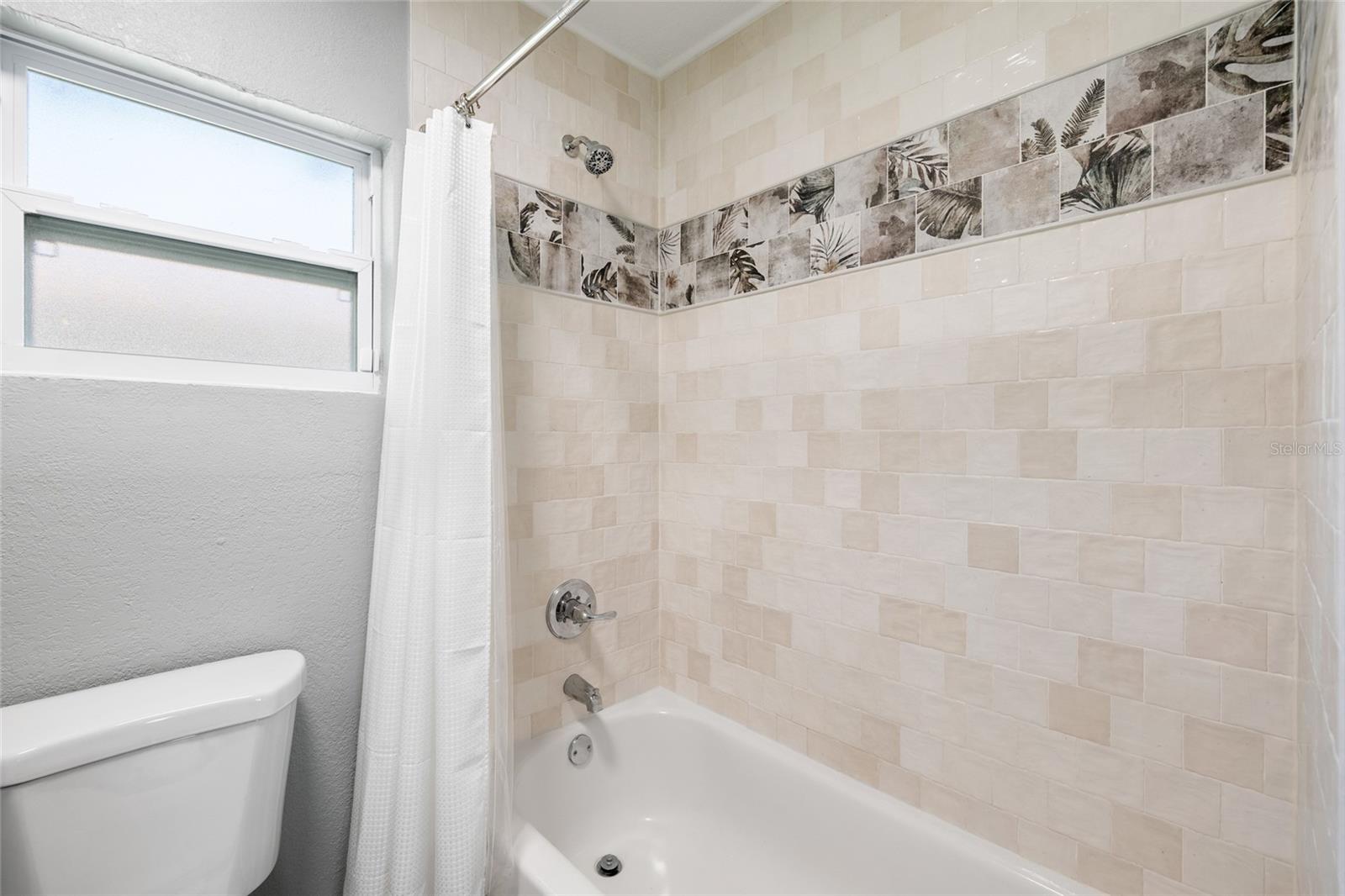 5907 N Ola Ave Property Photo 20