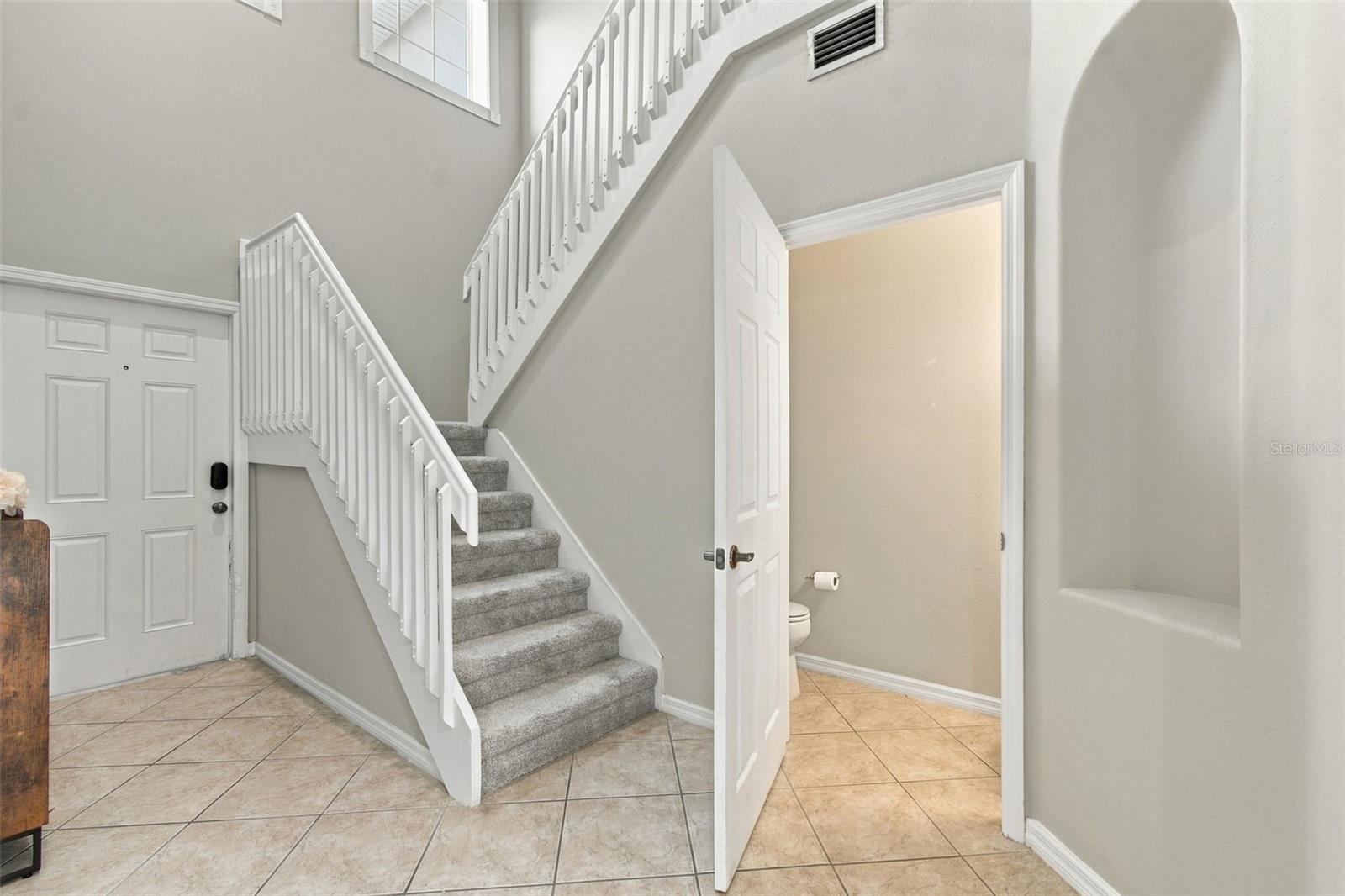 2951 Birchcreek Dr Property Photo 3