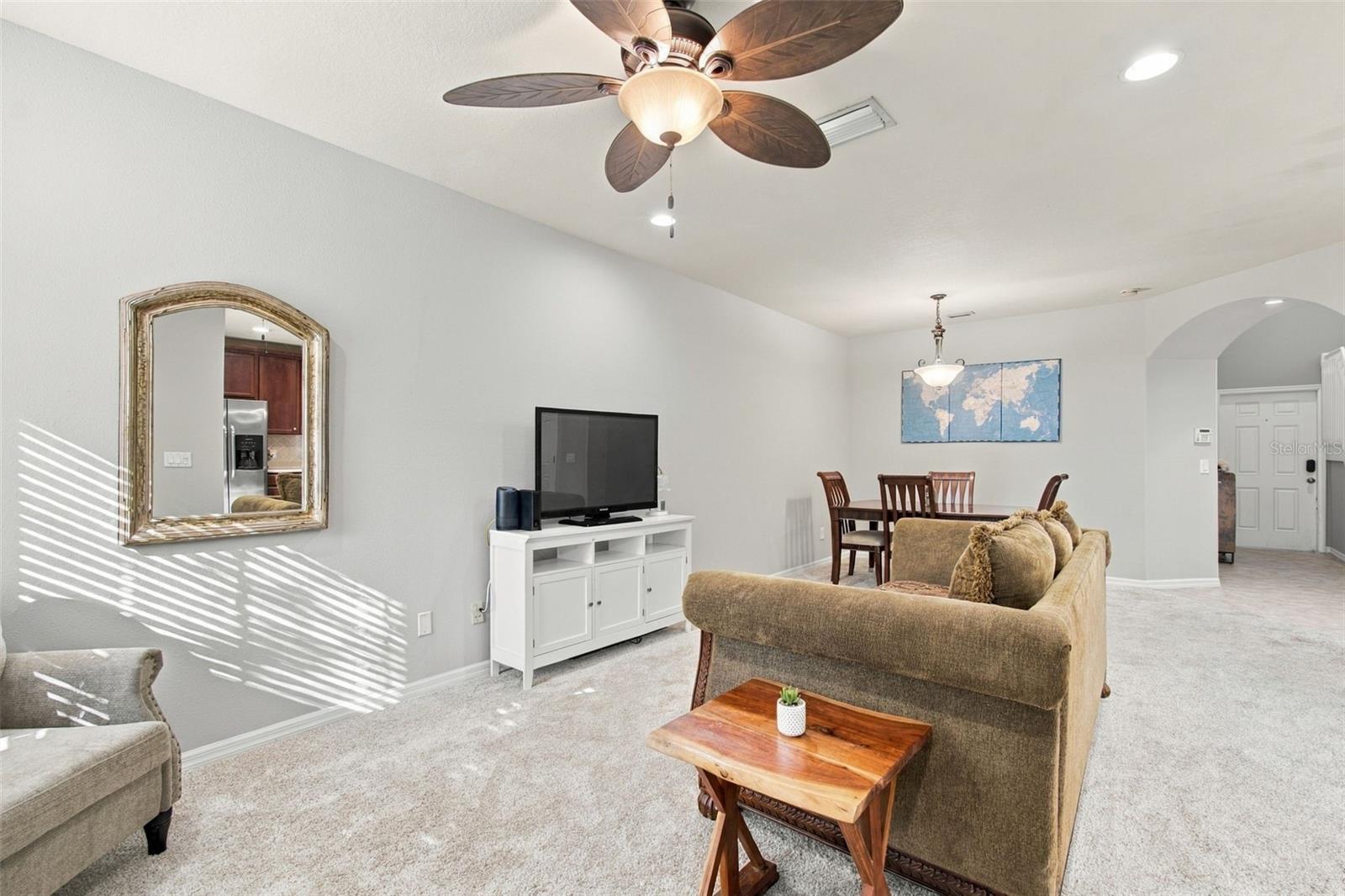 2951 Birchcreek Dr Property Photo 10