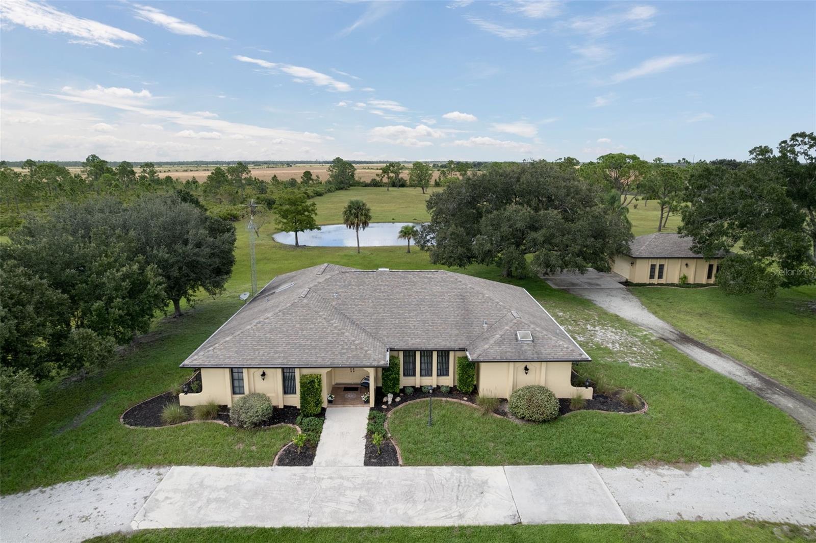 17800 Wood Path Ct Property Photo 1