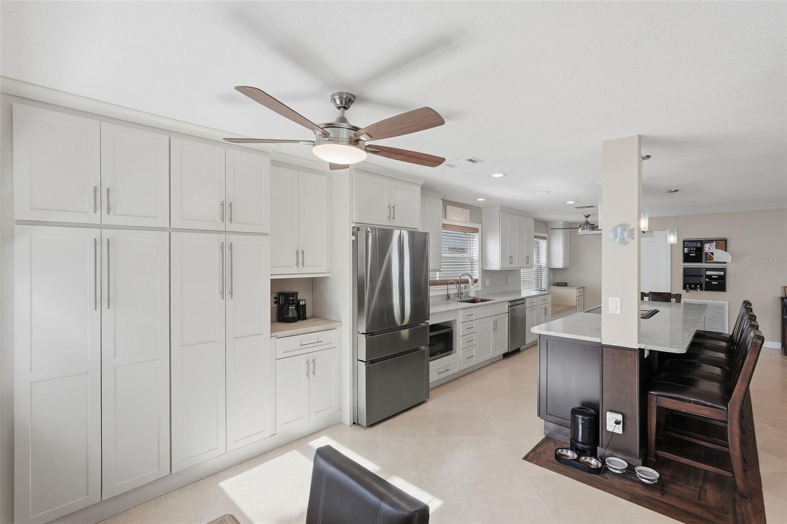 5860 Bayshore Dr Property Photo 10