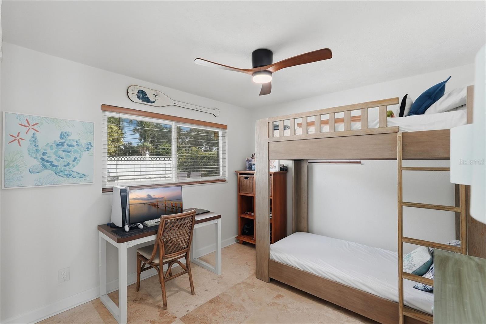 5860 Bayshore Dr Property Photo 18