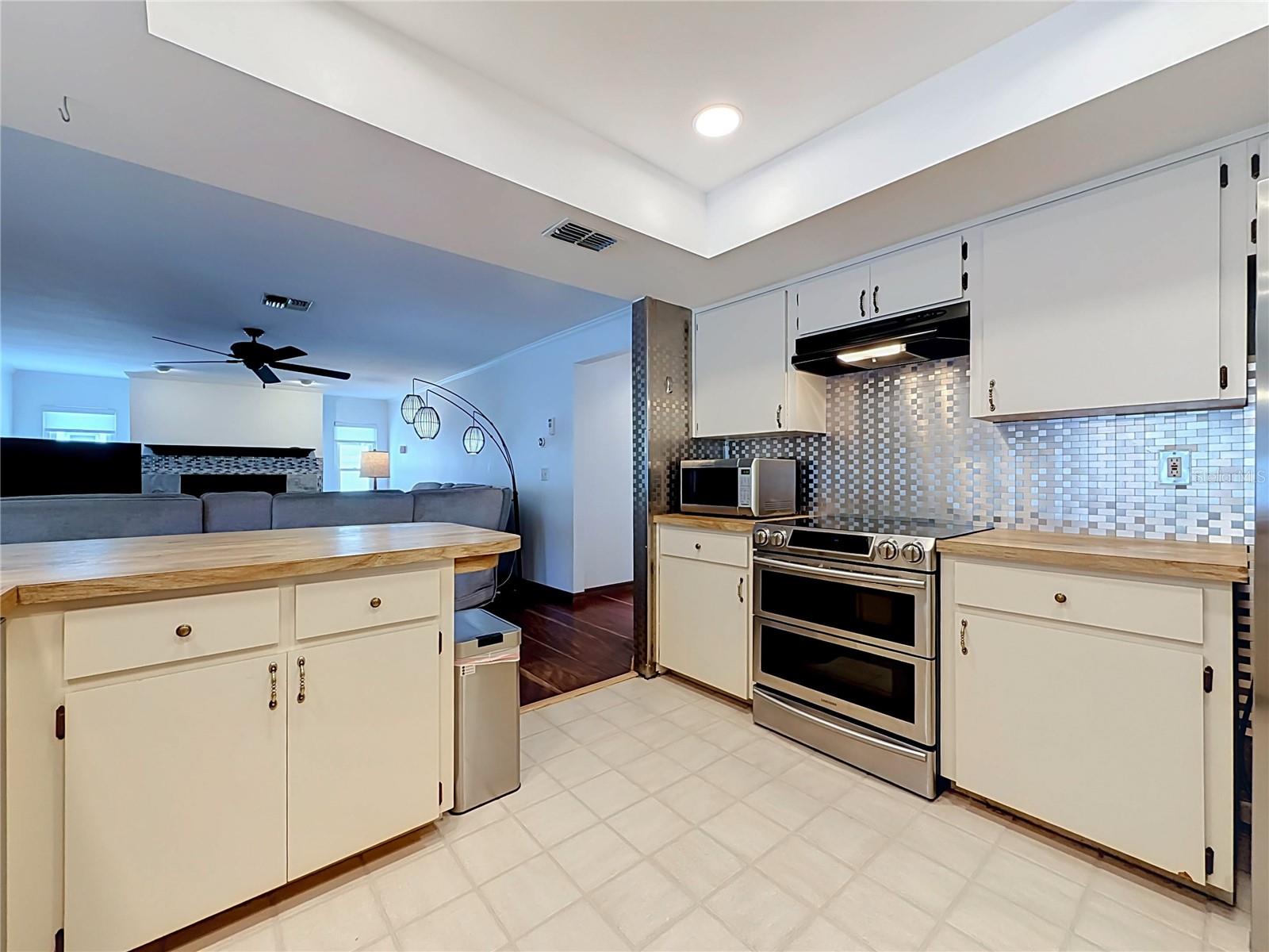 3314 Enterprise Rd E Property Photo 16