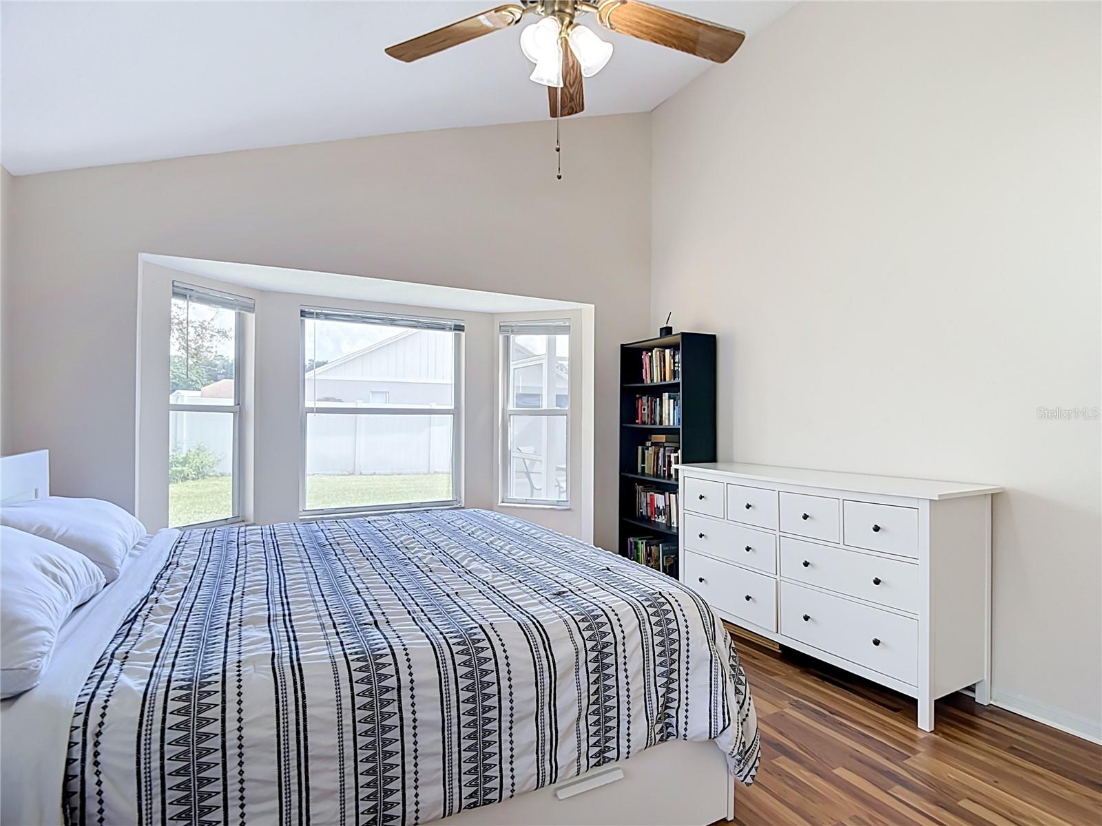 5818 Azure Dr Property Photo 30