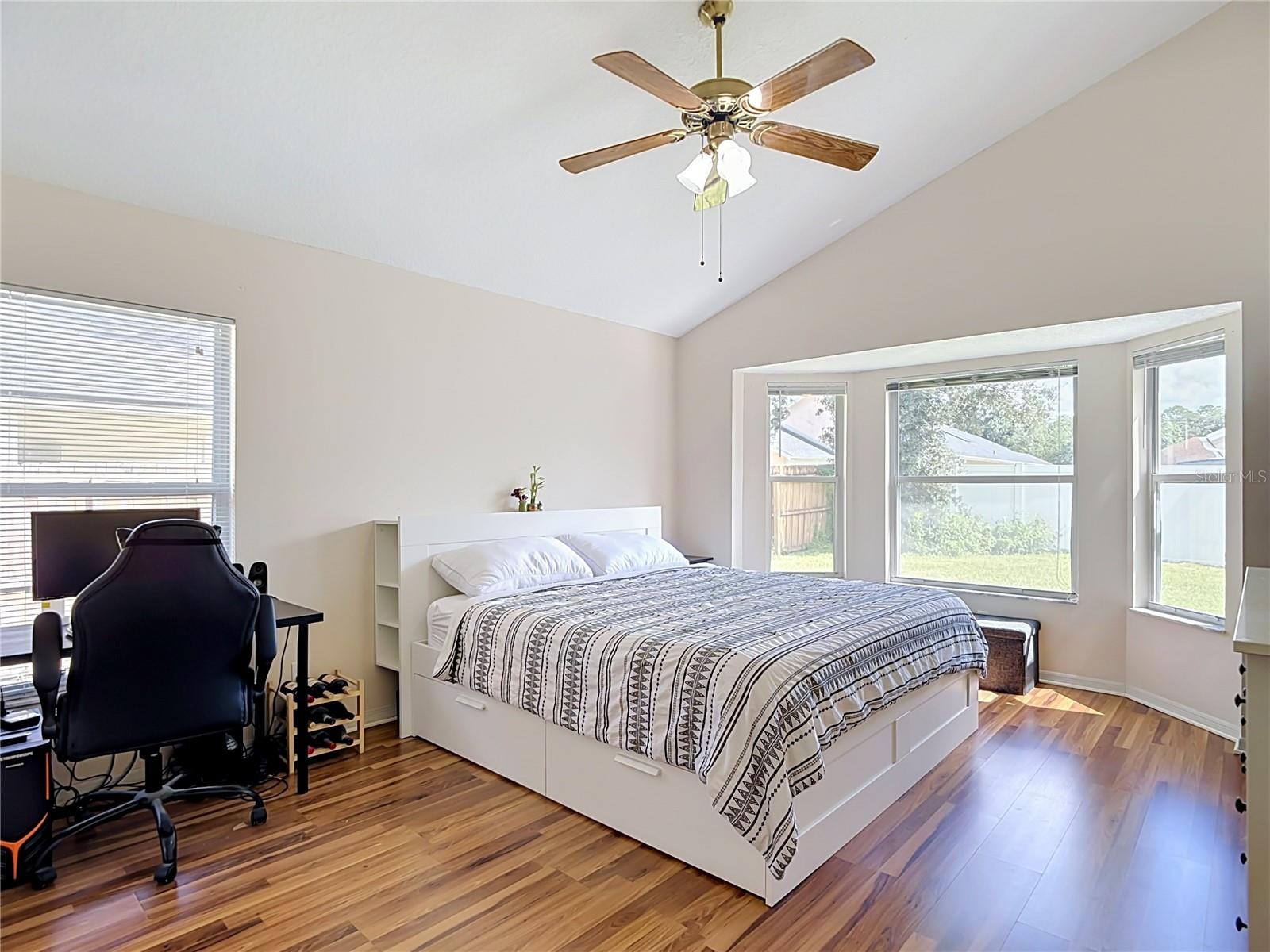 5818 Azure Dr Property Photo 32