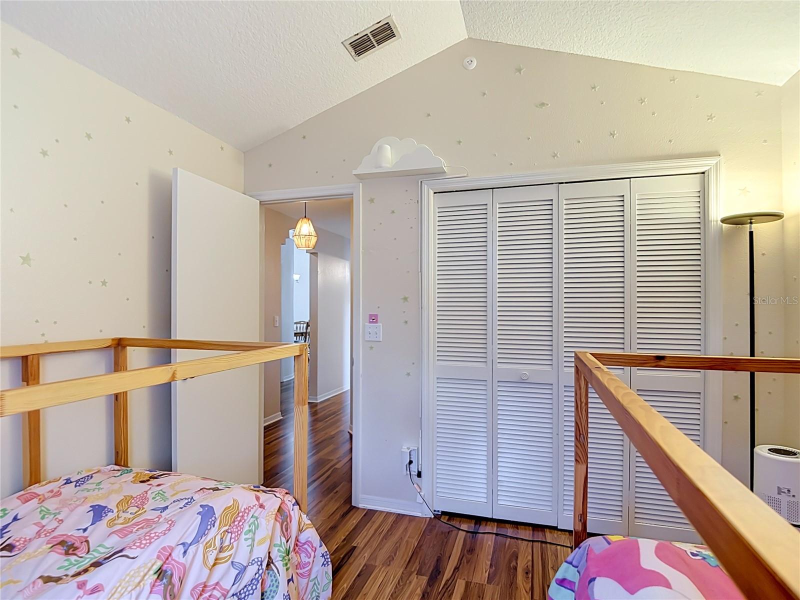 5818 Azure Dr Property Photo 42