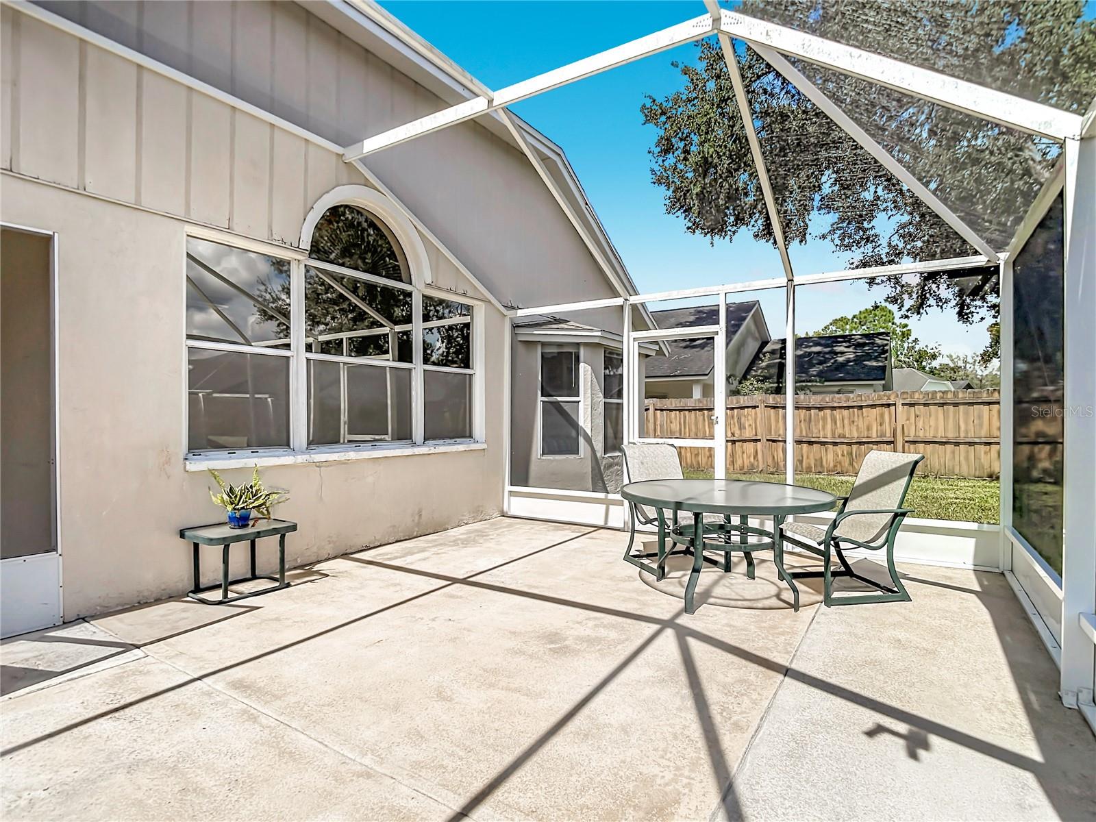 5818 Azure Dr Property Photo 53