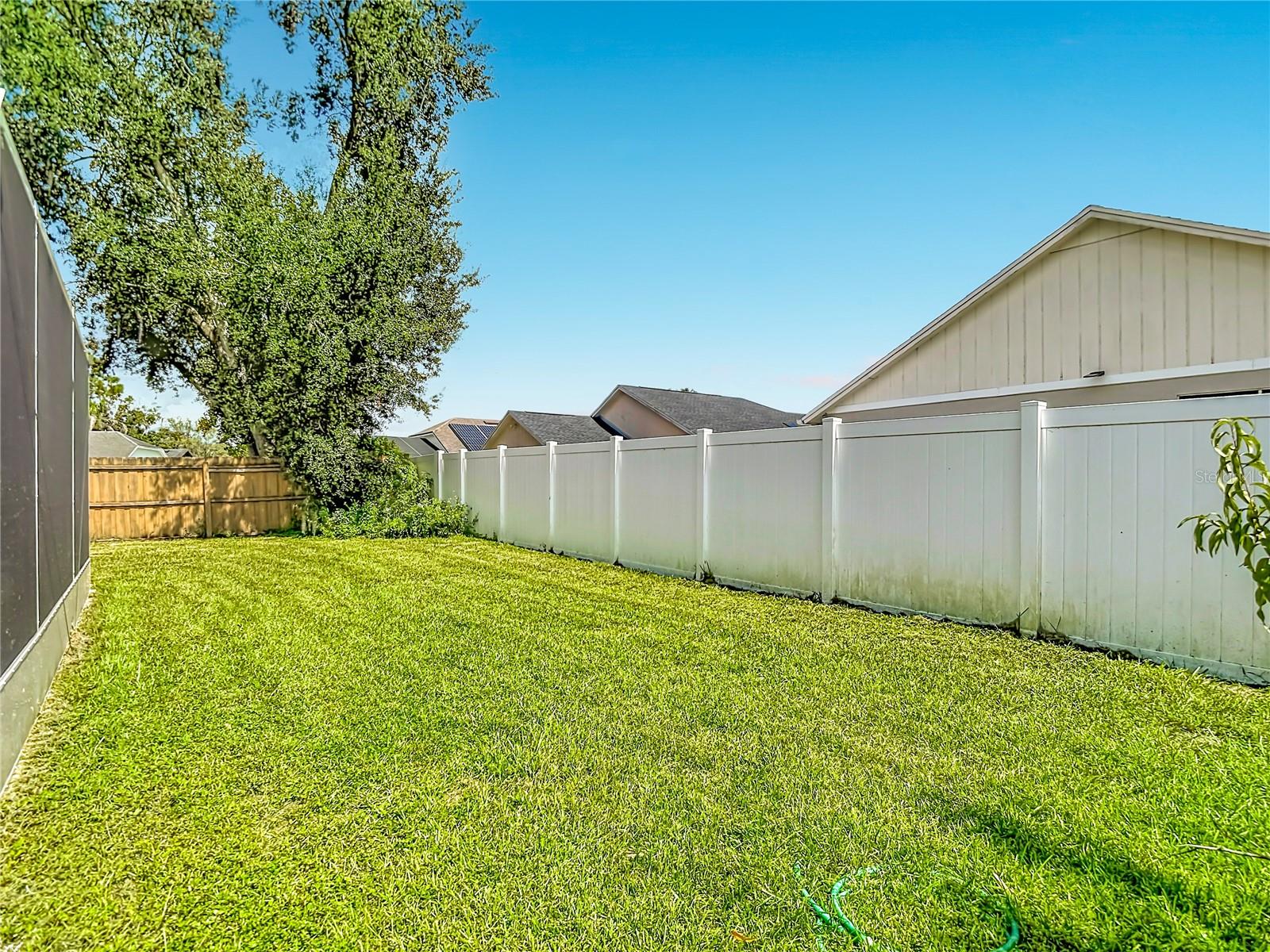 5818 Azure Dr Property Photo 59