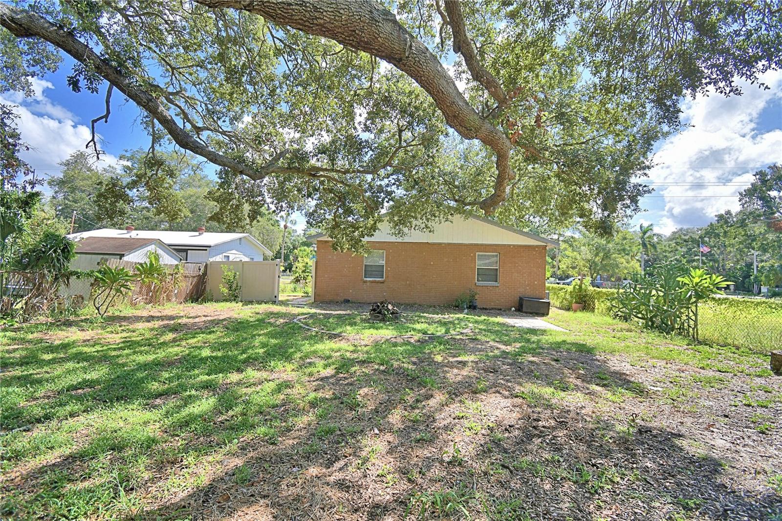 6309 S Macdill Ave Property Photo 12