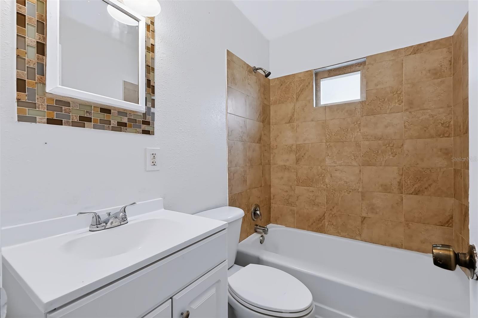 2438 N Ramona Cir Property Photo 22